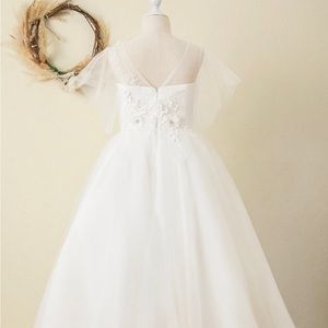 NWT Flower Girl Dress IVORY